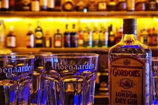 福州十大热门酒吧排名:秘窖第4,第10高空夜景超美