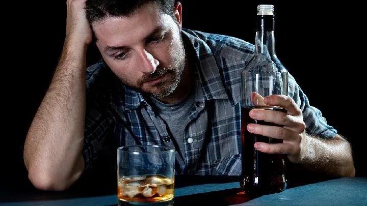 包皮过长一定要手术吗?它会给男性带来哪些危害?