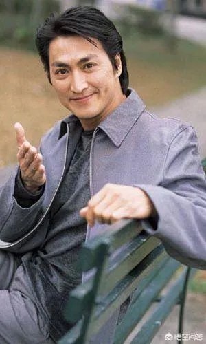 何家劲一生中演过多少部电视剧?
