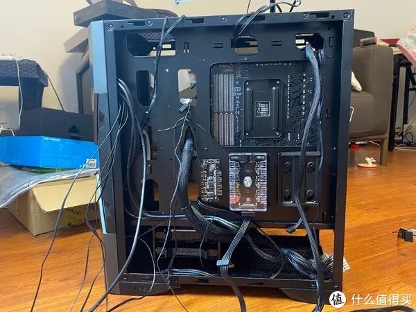 机箱风扇安装