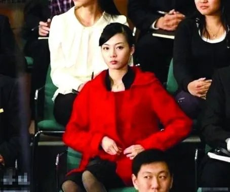 奥巴马女郎是什么东西！快说，很急？
