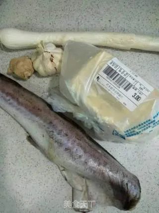 鳕鱼炖豆腐
