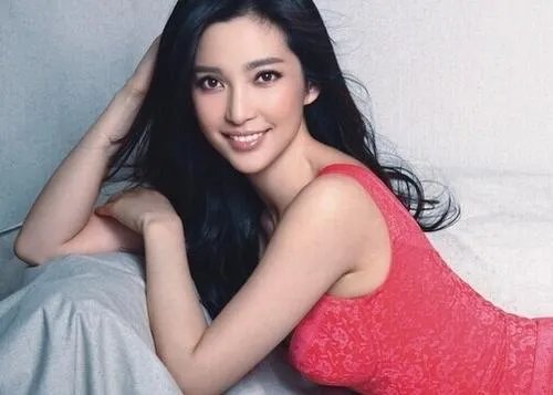 王中军老婆扇李冰冰耳光是真的吗 李冰冰为什么两年不拍戏在干嘛