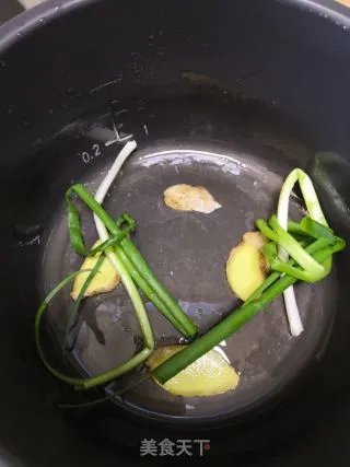 盐焗鸡腿