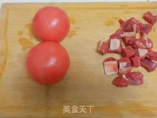 西红柿牛腩汤