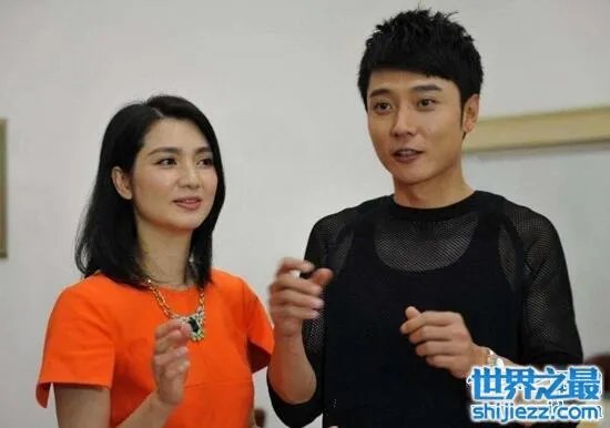 张丹峰老婆竟大他11岁,张丹峰洪欣的情史大曝光