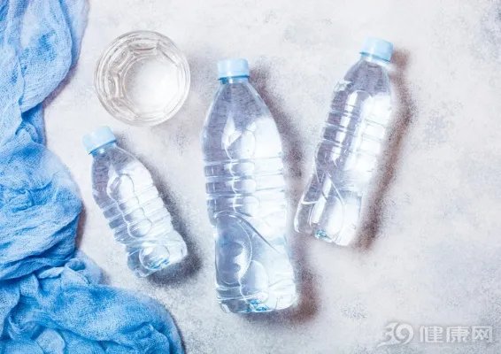 全球首次!科学家在人类血液中发现微塑料,对身体有何危害?