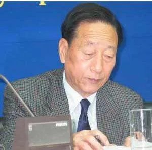 张皓若的简介