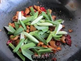 干煸肥肠
