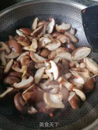 炒香菇