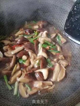 炒香菇